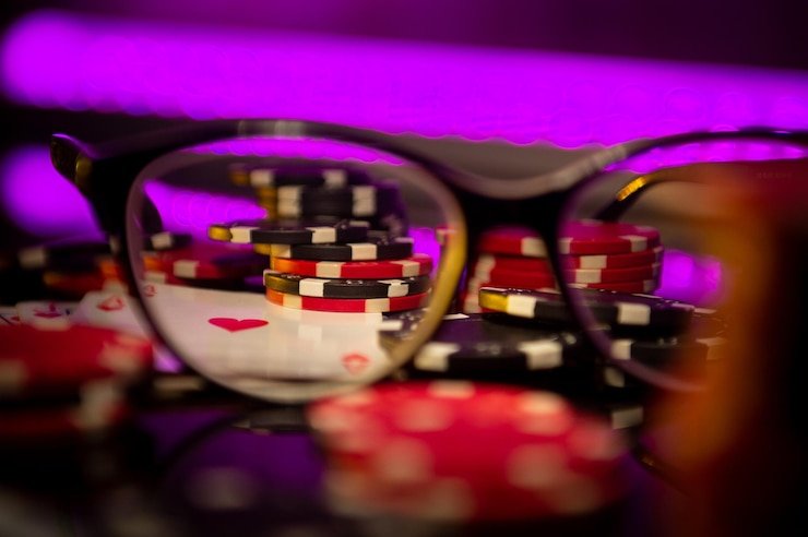 Antarmuka permainan dadu online di polawings138 menampilkan dadu virtual dan opsi taruhan